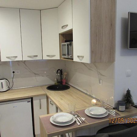 Studio Apartman Oboj Maksimir Self Check In 자그레브 외부 사진